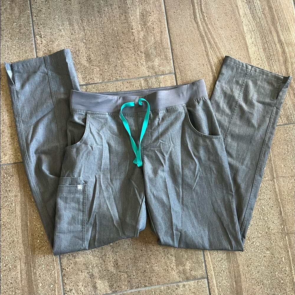 Small tall Kade scrub pants Graphite